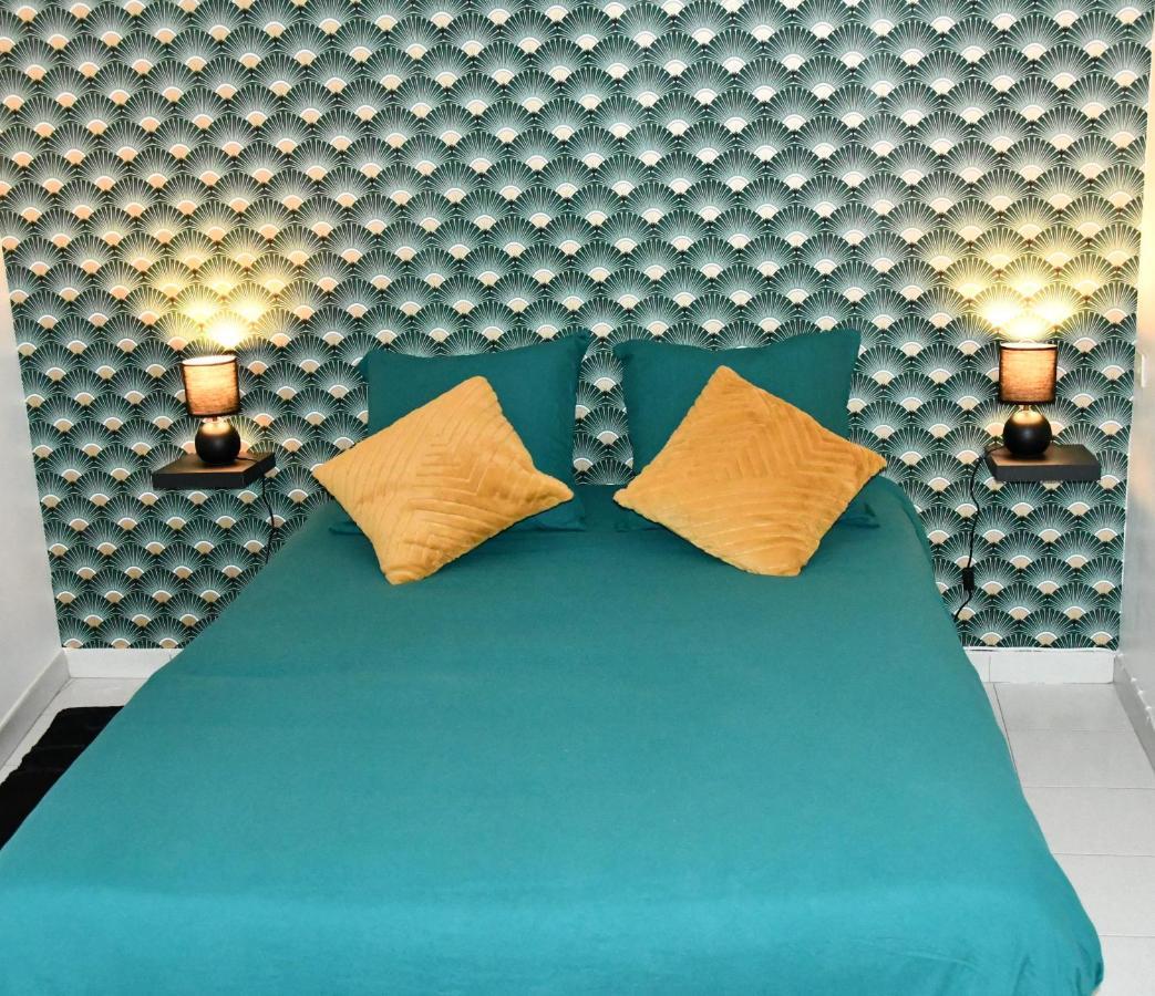 Appartement 32 M2 Intra Muros - Wifi - Netflix - Bureau 亞維農 外观 照片