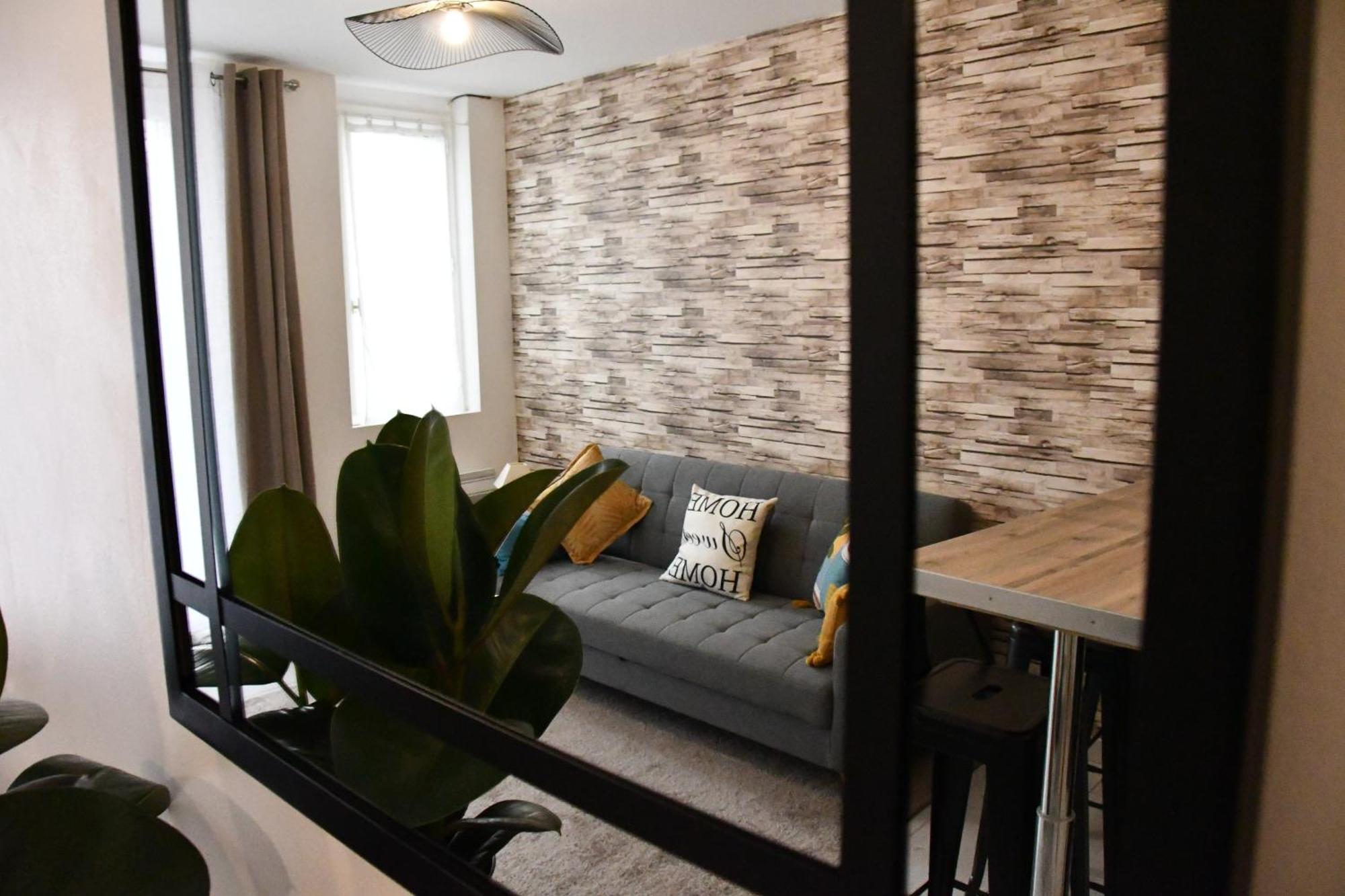 Appartement 32 M2 Intra Muros - Wifi - Netflix - Bureau 亞維農 外观 照片